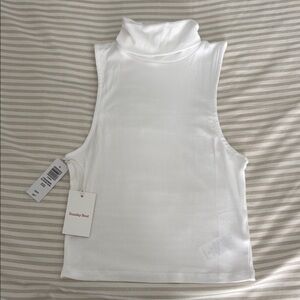Sunday Best White Sleeveless Fitted Tank Top